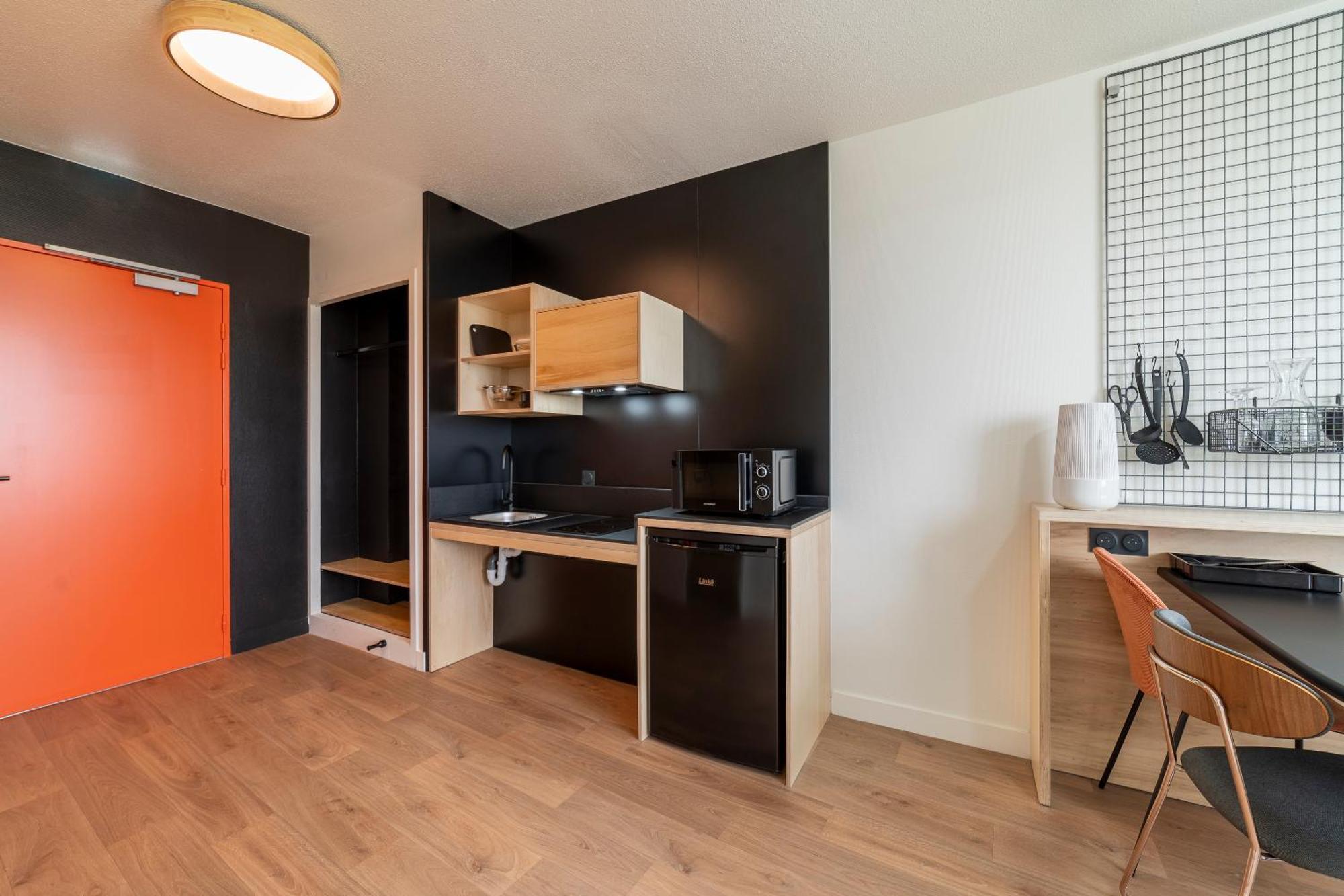 Cowool Toulouse Aparthotel Exterior foto